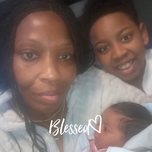 Meet your Posher, Lynn - Picture 1 of 1